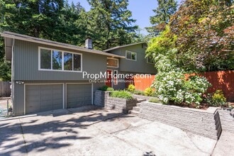 Building Photo - 12805 SW Beef Bend Rd