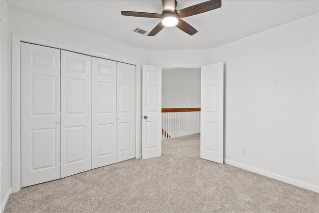 Building Photo - 16532 Holly Trail Dr