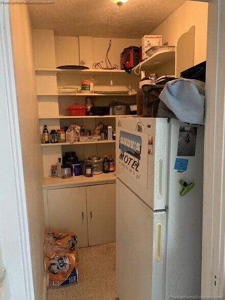 Building Photo - 238 South St