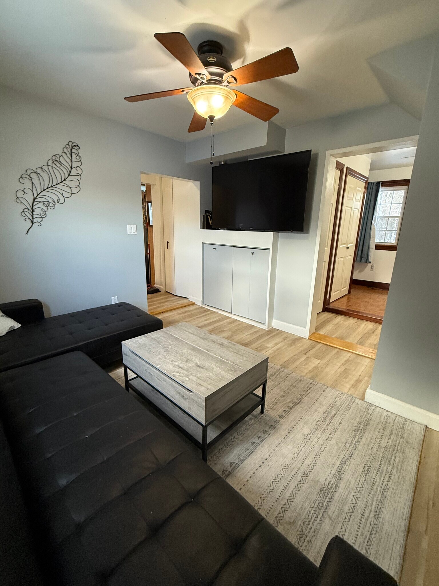 Building Photo - 195 Huntress St