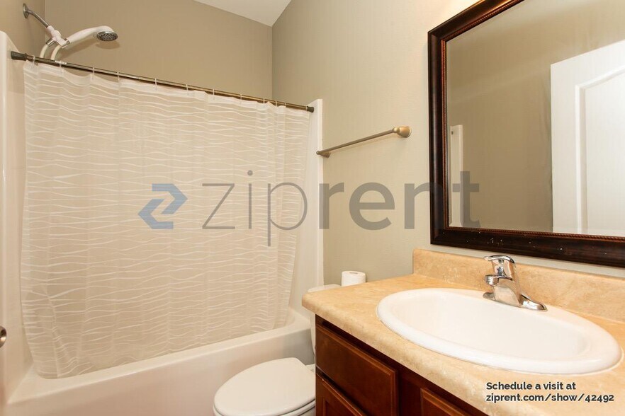 Building Photo - 3352 Fort Collins Ln