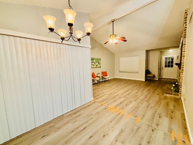 Building Photo - 2403 Chimneystone Cir