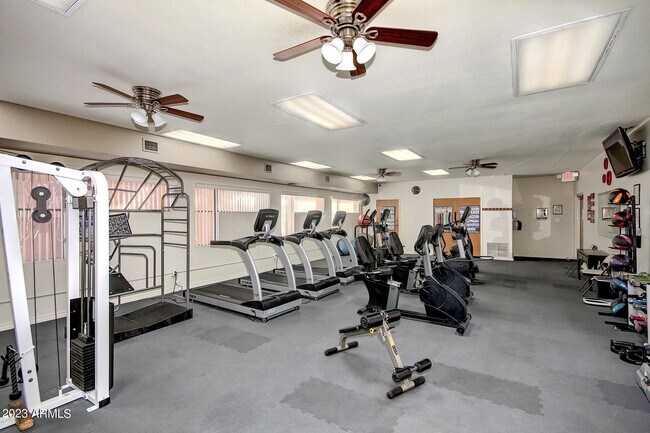 Building Photo - 12222 N Paradise Vlg Pkwy S
