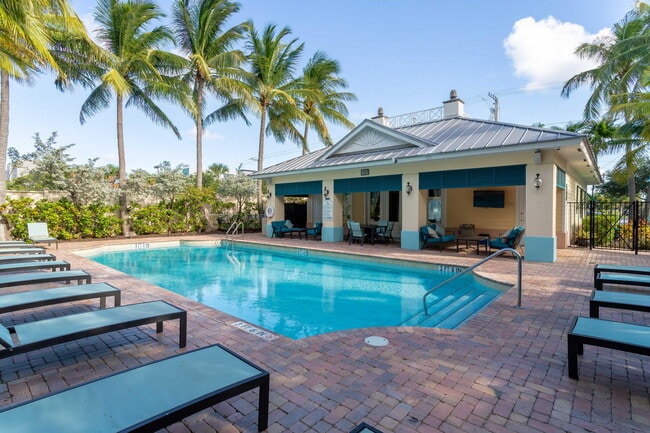 Building Photo - 350 NE 3rd St