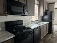 Building Photo - 98 Delta Dawn Dr