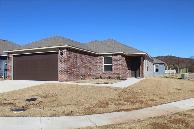 Building Photo - 1078 E Sparrow Cir