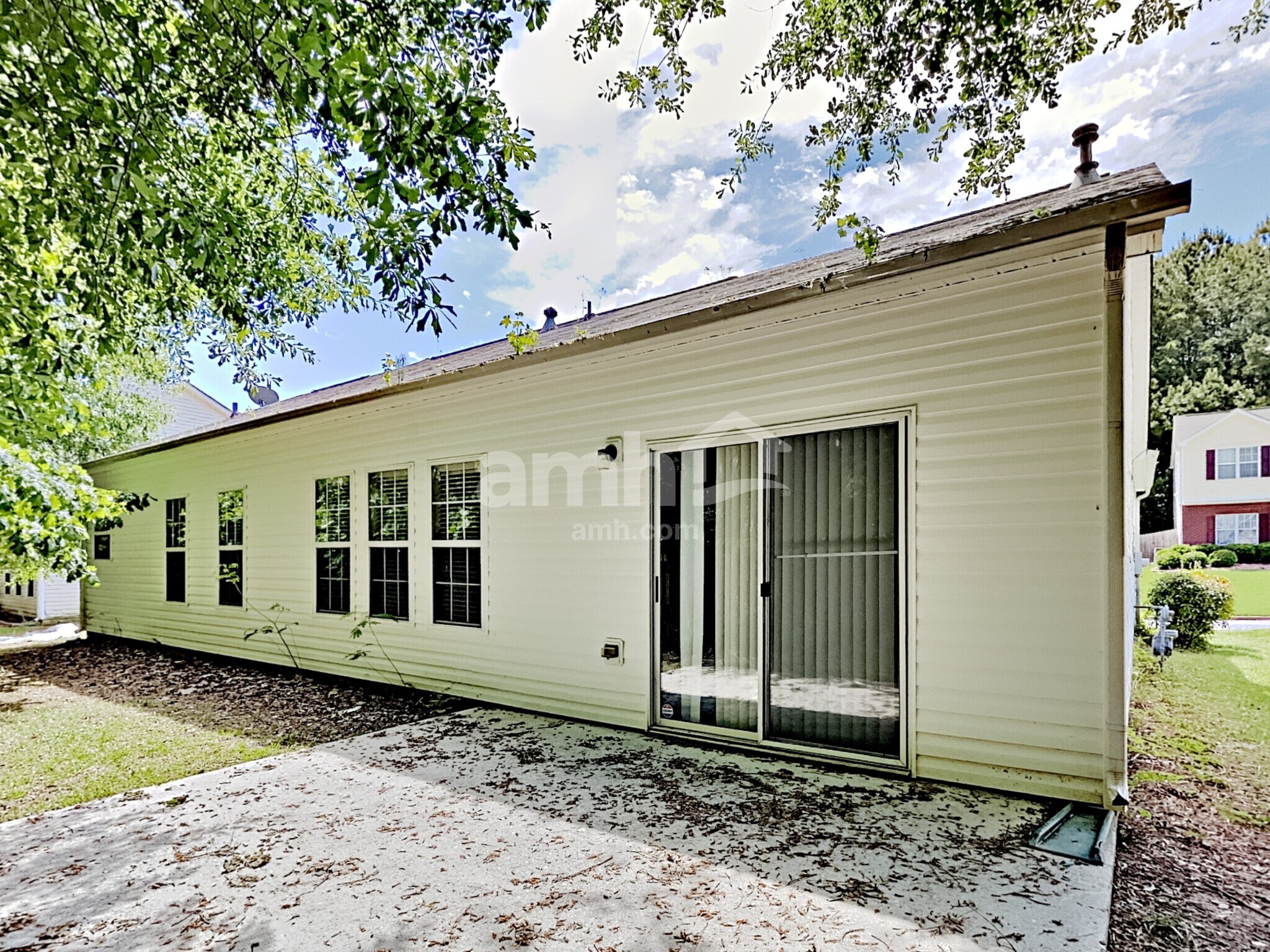 Building Photo - 6812 Bridgewood Dr