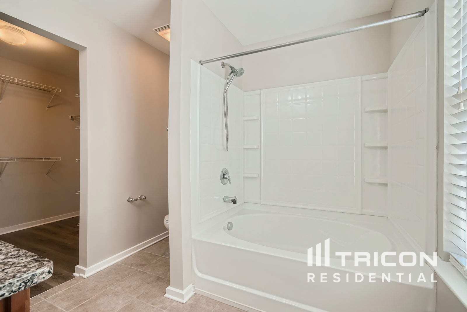 Building Photo - 12614 Ballyliffin Dr