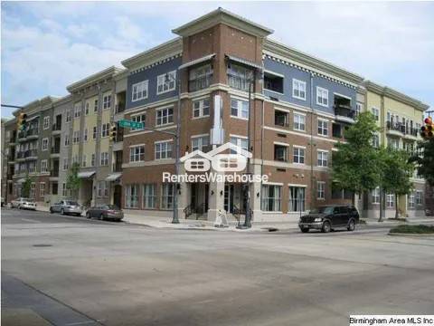 Building Photo - Perfectly located 2-bedroom 2 bath Condo