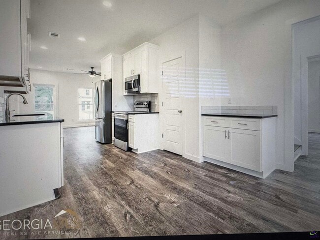 Building Photo - 109 Leisure Pointe Rd