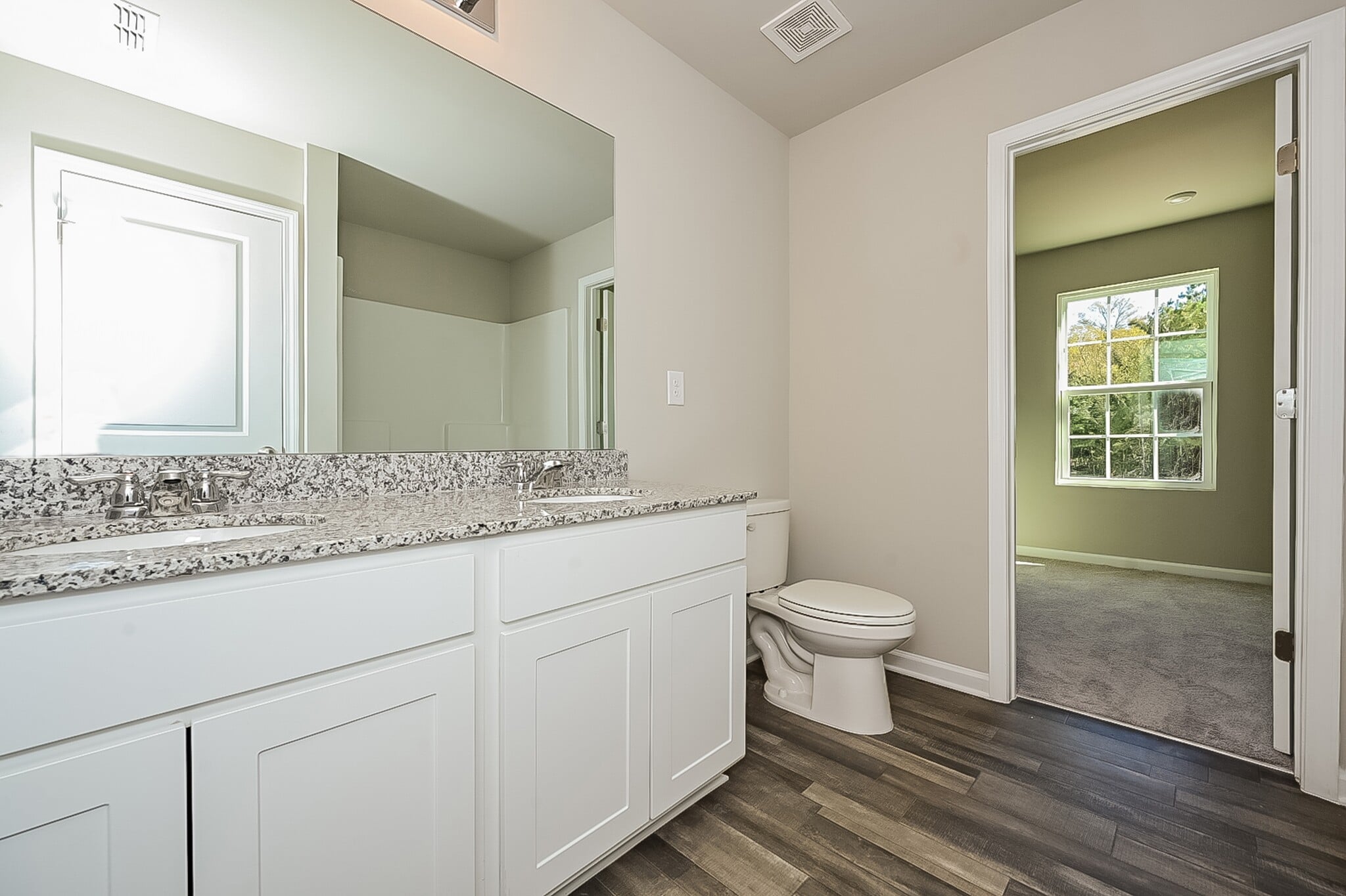 Building Photo - 210 Shalako Ln