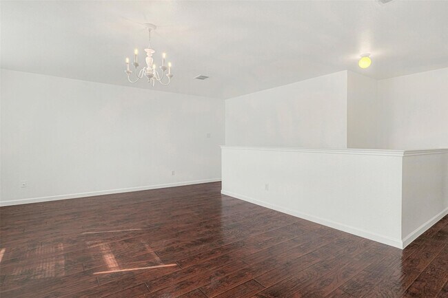 Building Photo - 10876 Rankin Dr