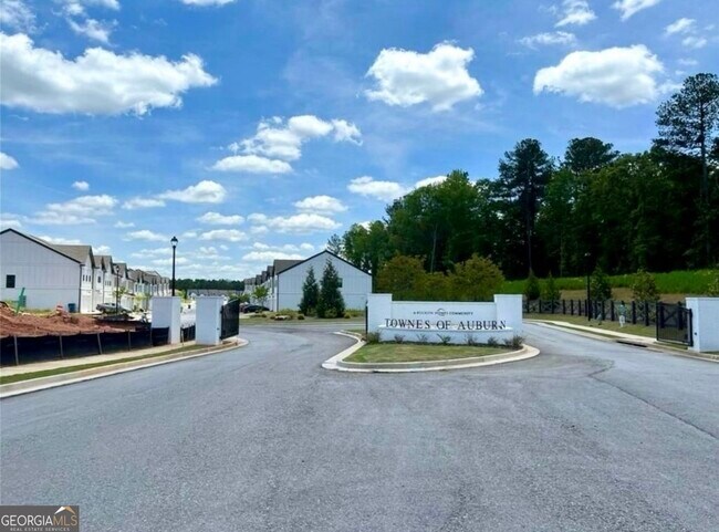 Building Photo - 113 S Auburn Lndg Pl