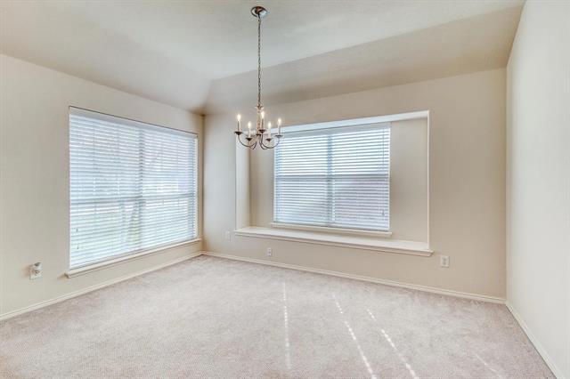 Building Photo - 13575 Valley Mills Dr