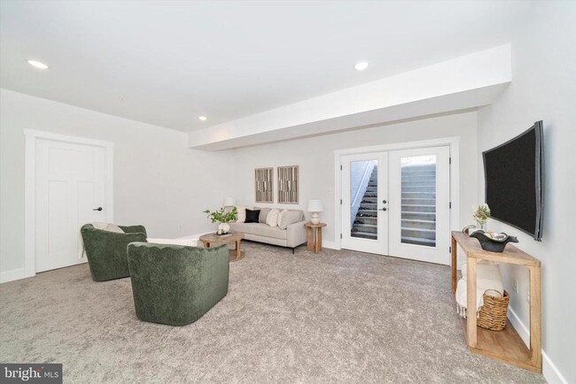 Building Photo - 204 3 Rivers Rd