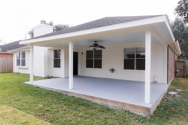 Building Photo - 6510 Larissa Cir