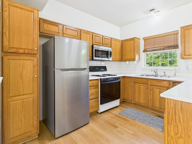 Building Photo - 2517 Mountain Ash Cir