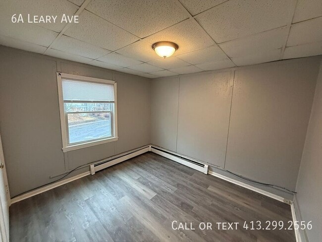 Building Photo - 6a Leary Ave