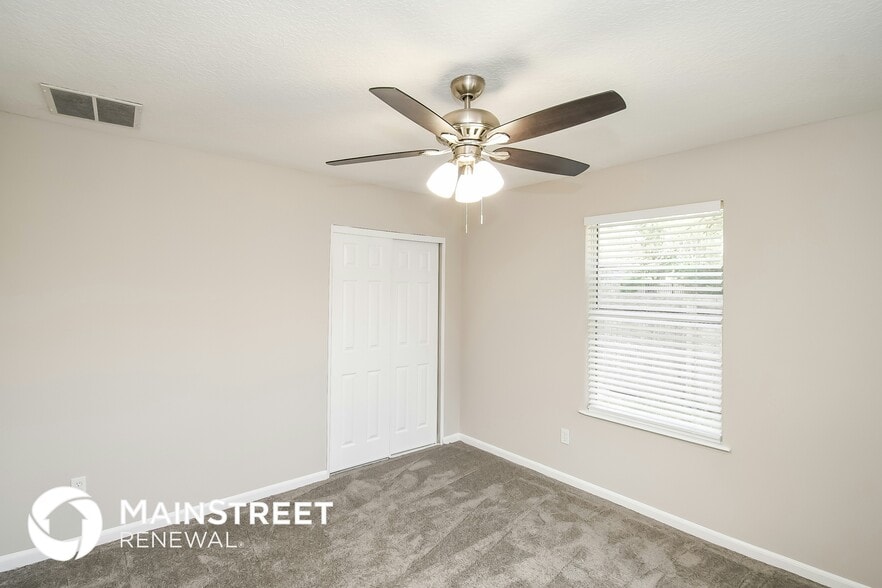 Building Photo - 7263 Eudine Dr N