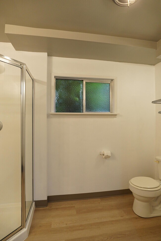 Building Photo - 329 Renton Ave S