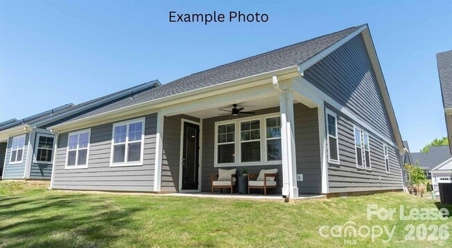 Building Photo - 8629 Chagrin Dr