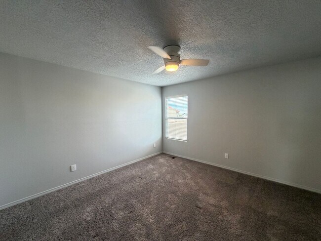 Building Photo - 3 Bedroom New Build Town Home in Mesa Del Sol Near Netflix Studios!