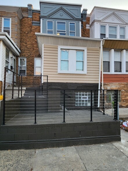 Front - 1128 S 54th St