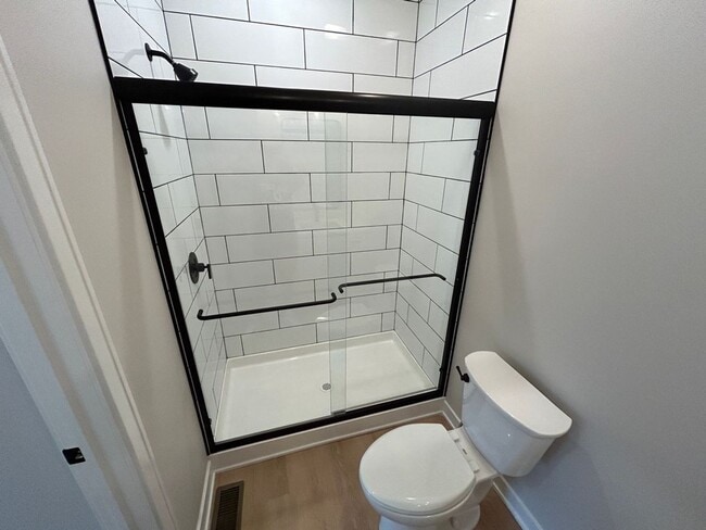 Building Photo - BRAND NEW BUILD- 6 BEDROOMS + 5.5 BATHS + 6 FREE Off-street parking spots HOUSE -Under constructi...