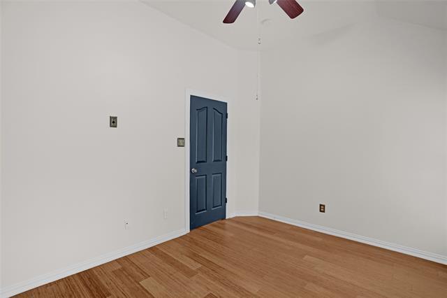 Building Photo - 3404 High Vista Dr