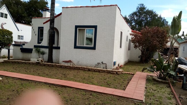 Building Photo - 4726 Vincent Ave