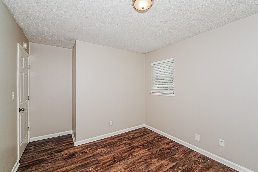 Building Photo - 5112 Rick Dr