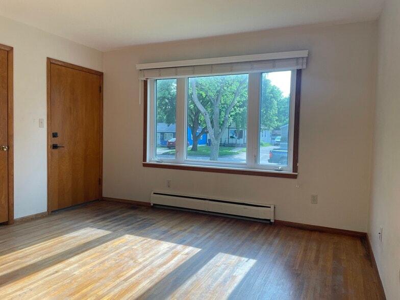 Living Room - 1438 15th St S