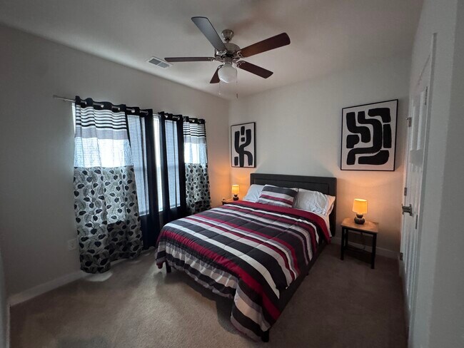 Building Photo - 2557 Pete Dye Dr
