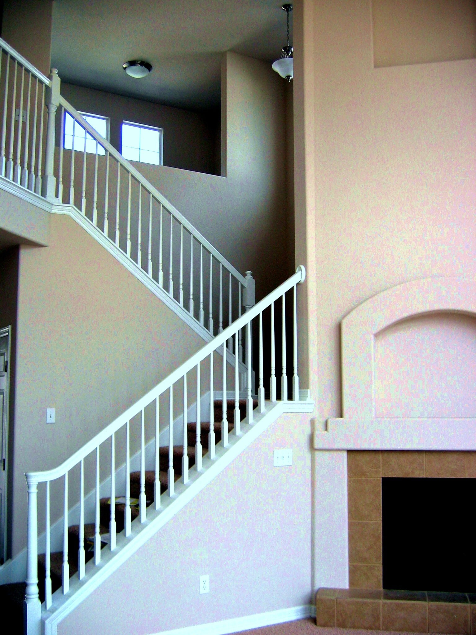 Building Photo - 7113 Cowgirl Way
