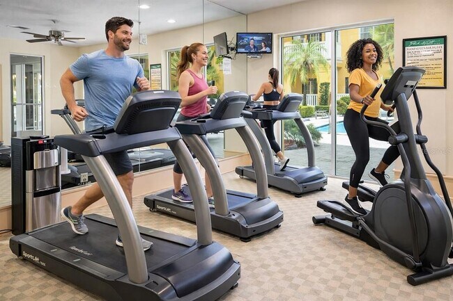 Building Photo - 860 N Orange Ave