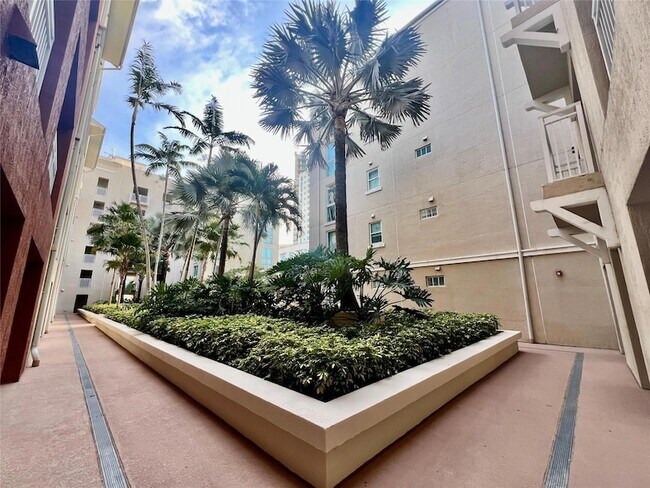 Building Photo - 7280 SW 89th St