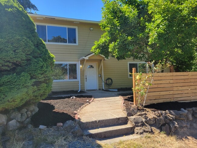 Building Photo - 10811 56th Ave S