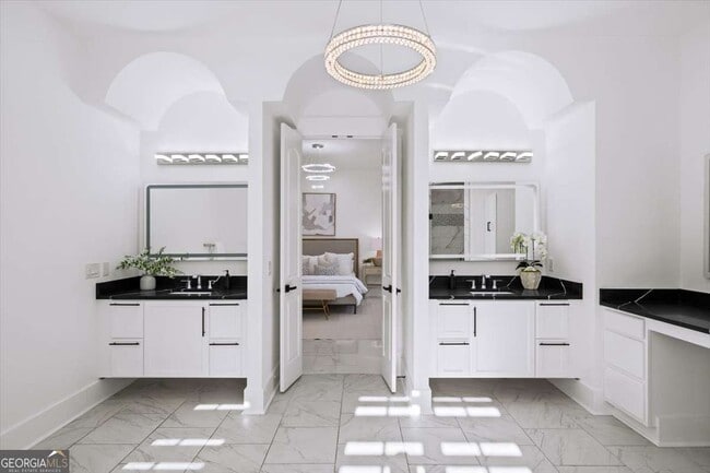 Building Photo - 3040 Wallace Cir SE