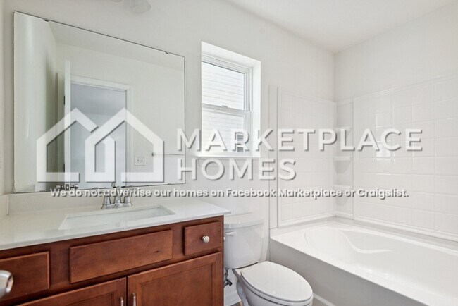 Building Photo - 4749 Bryn Athyn Court