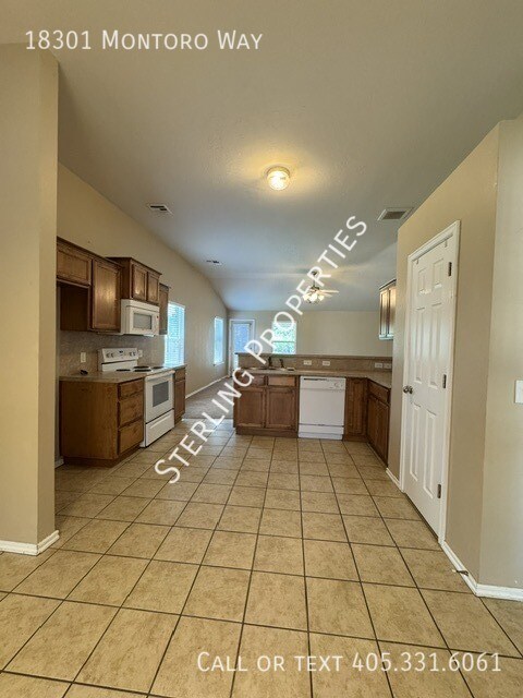 Building Photo - 18301 Montoro Way