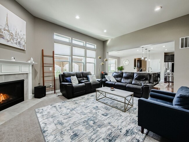 Building Photo - AVAILABLE NOW! Stunning South Lyon Home wi...