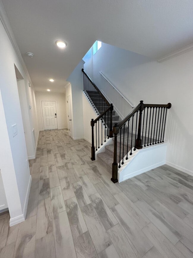 Building Photo - 10936 SW Vasari Way