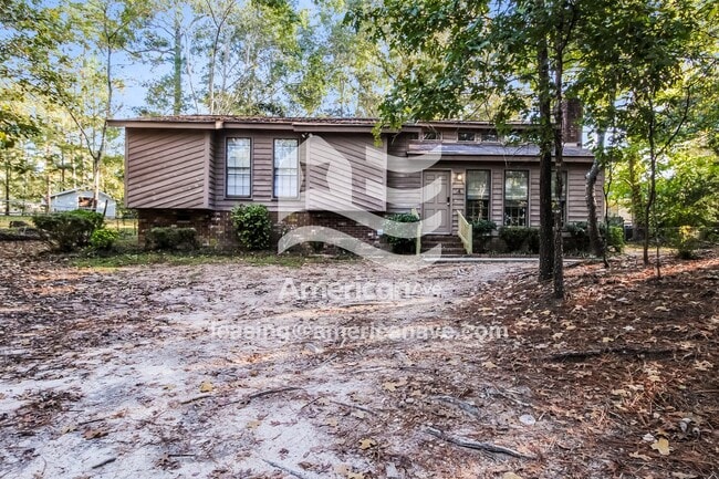 Building Photo - 14 Greys Ct