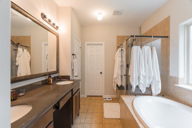 Building Photo - 51 N Marshside Pl