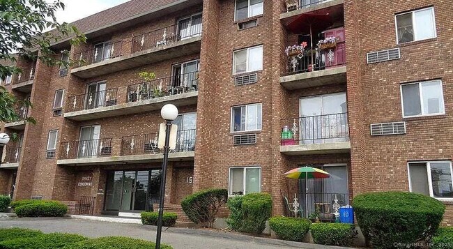 Building Photo - 1575 Boston Ave