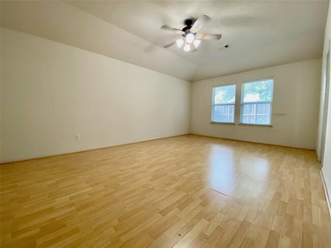 Building Photo - 9414 Glendown Ln