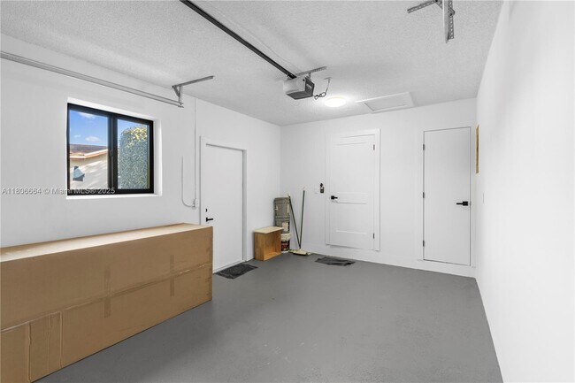 Building Photo - 22274 SW 61st Ave