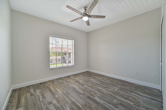 Building Photo - 8555 Bernwood Cove Loop