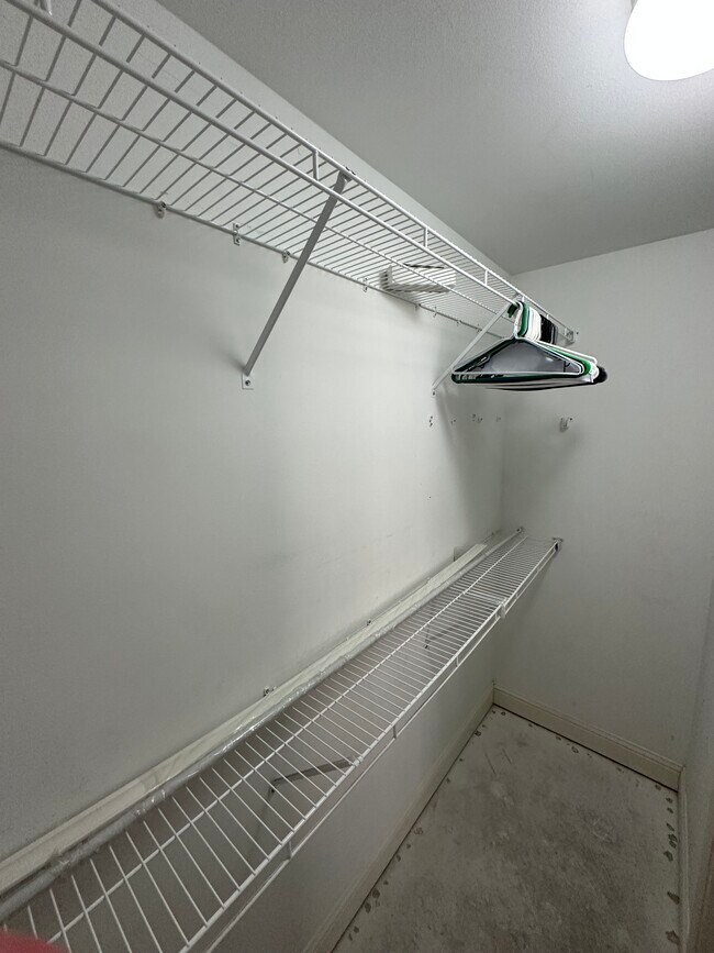 Building Photo - 48163 Sibley Rd