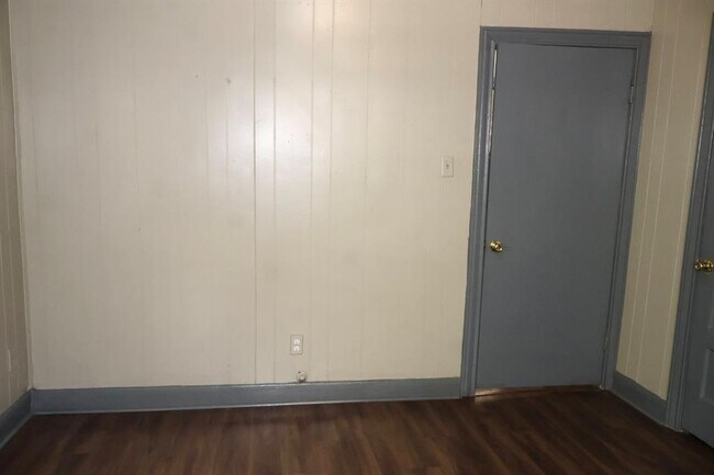 Building Photo - 4609 Dabney St